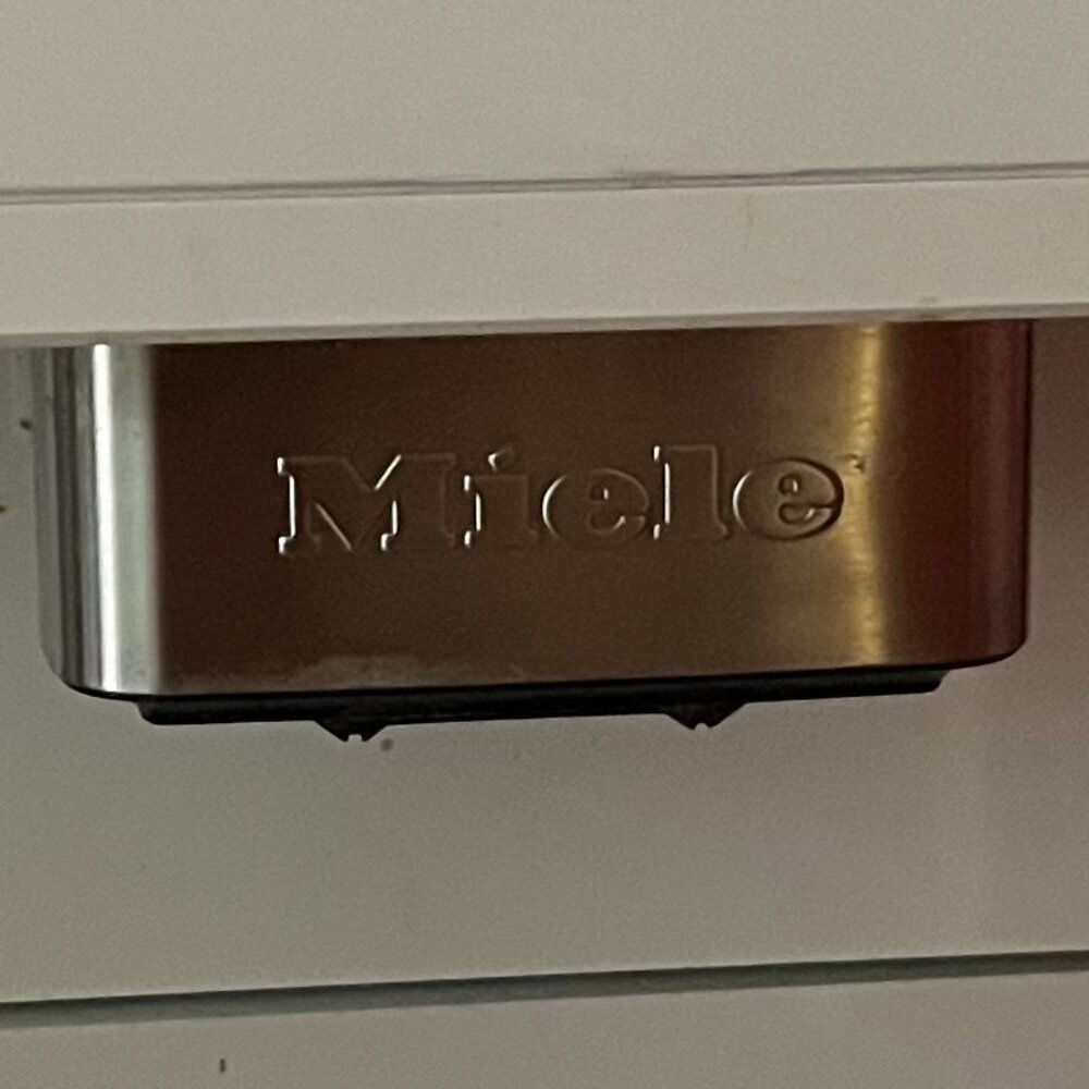 Miele l6160 Coffee Maker  White Lotus - Picture 2 of 4